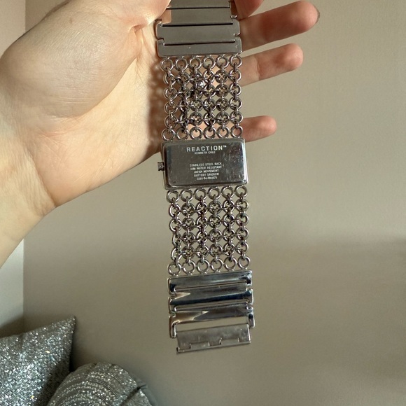 Kenneth Cole Silver Chain Link Watch - Picture 5 of 6
